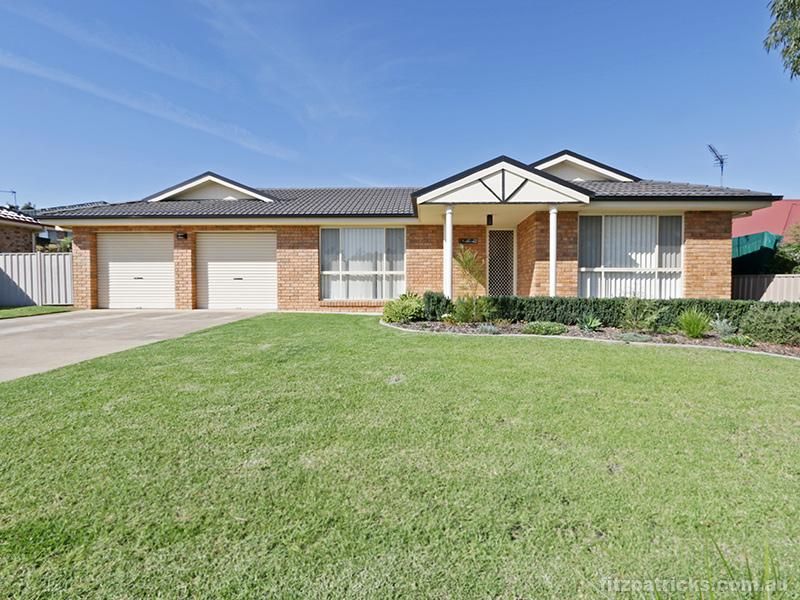 16 Bourkelands Drive, BOURKELANDS NSW 2650, Image 0