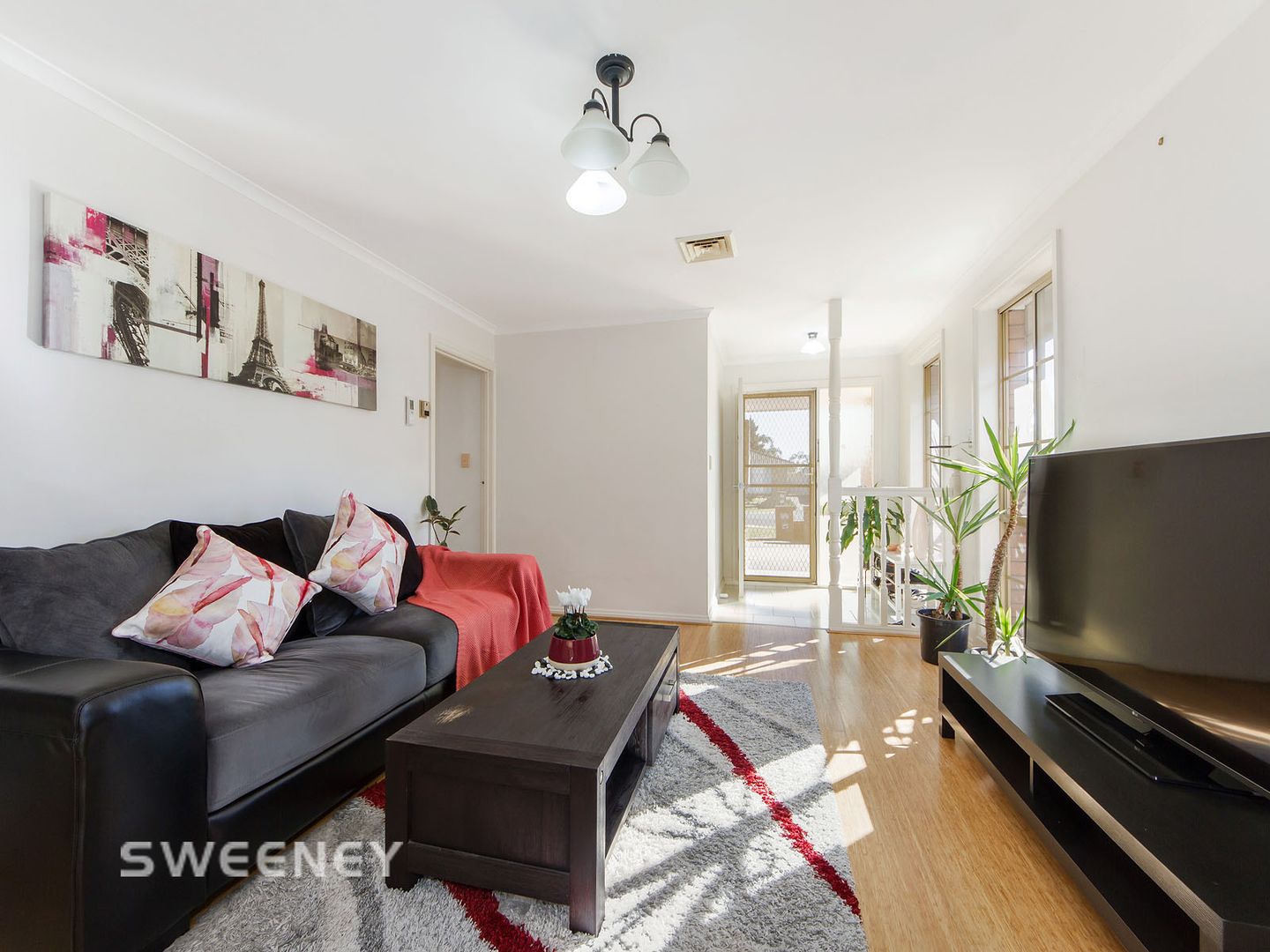 1/8 Trickey Court, Sunshine North VIC 3020, Image 1