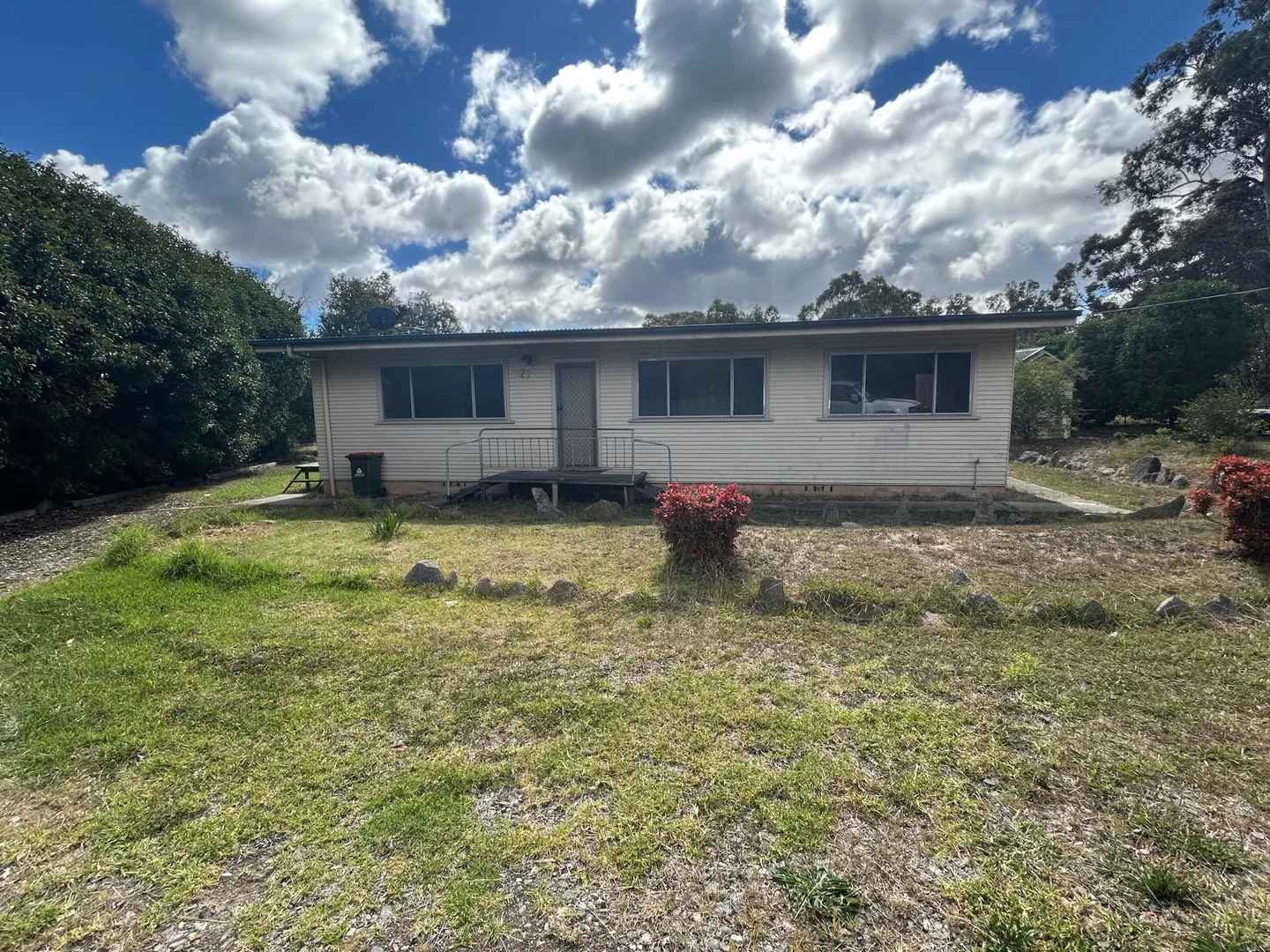 27 Galloway Street, Armidale NSW 2350