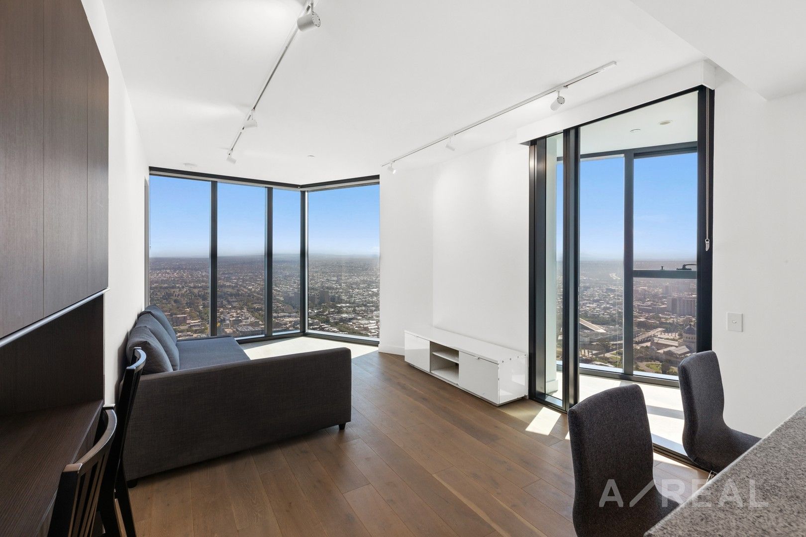 2 bedrooms Apartment / Unit / Flat in 6202/160 Victoria Street CARLTON VIC, 3053