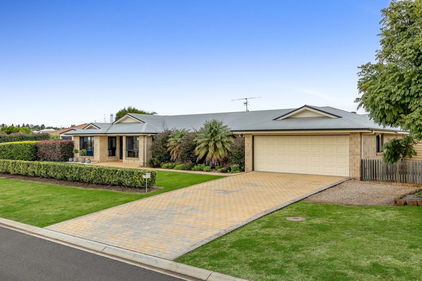 1 Tennyson Court, Westbrook QLD 4350, Image 0