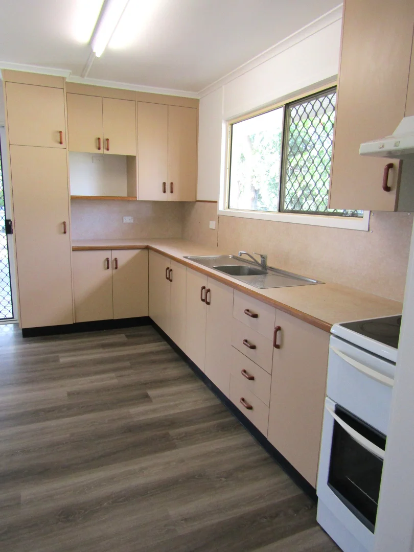 Additional image 5 of 9 Fay Street, Blackwater QLD 4717