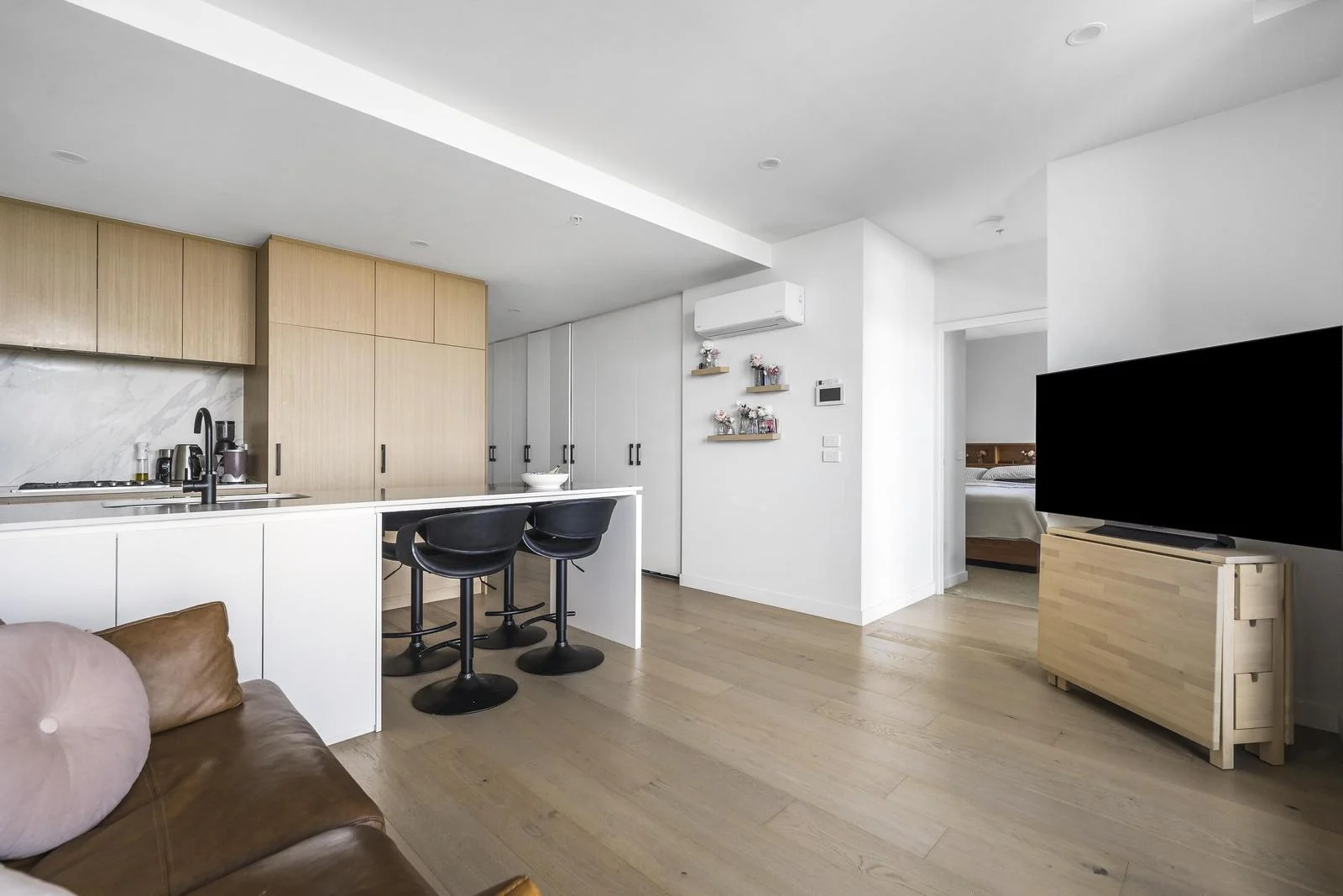 Additional image 5 of 1001c/45 Linden Avenue, Ivanhoe VIC 3079