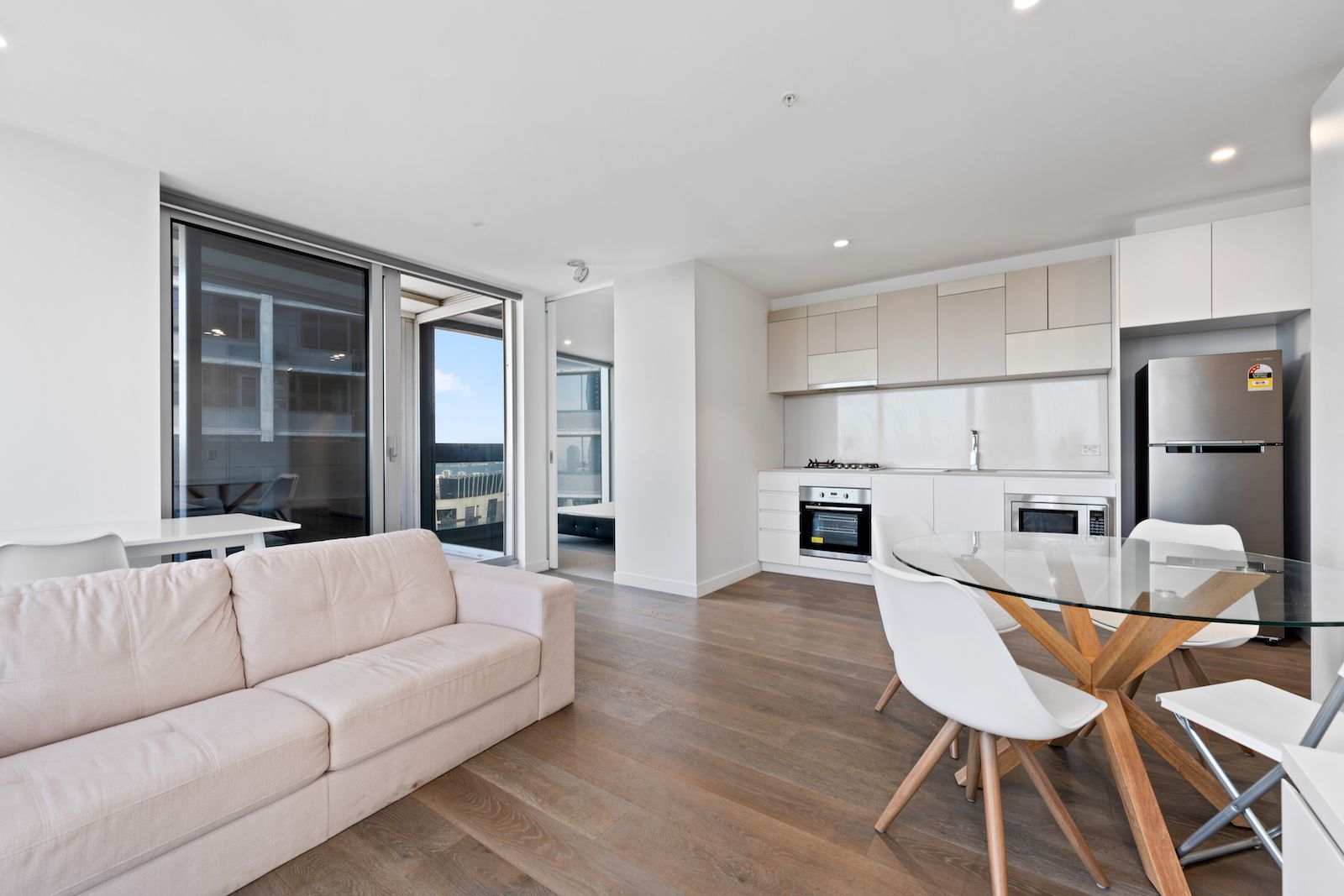 4307/38 Rose Ln, Melbourne VIC 3000, Image 2