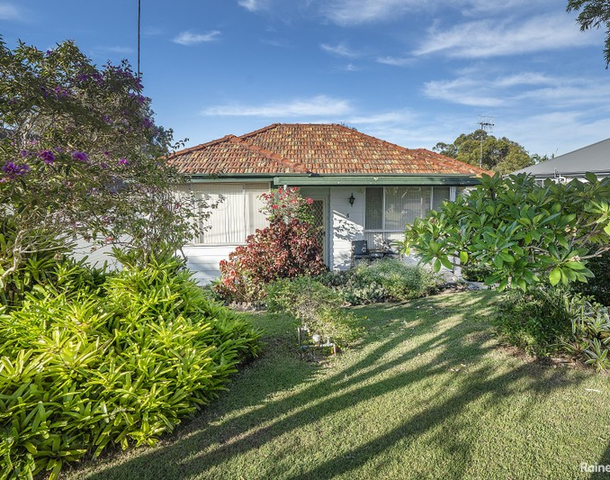 8 Stanley Street, Belmont NSW 2280