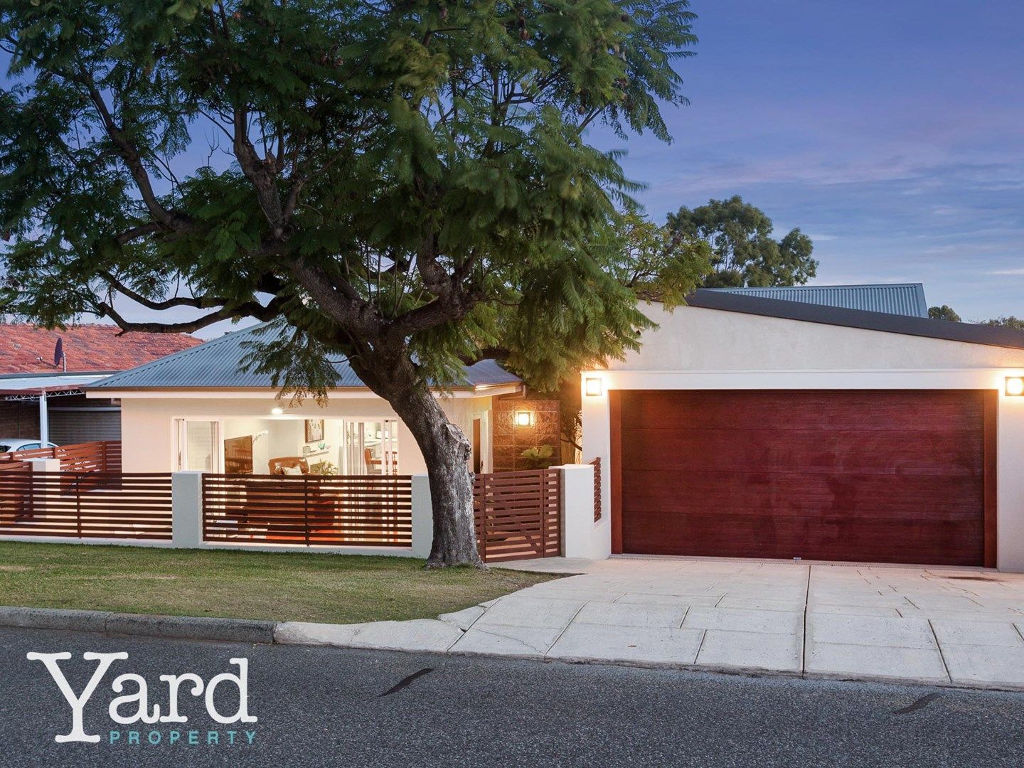 15 Redwood Crescent, Melville WA 6156, Image 0