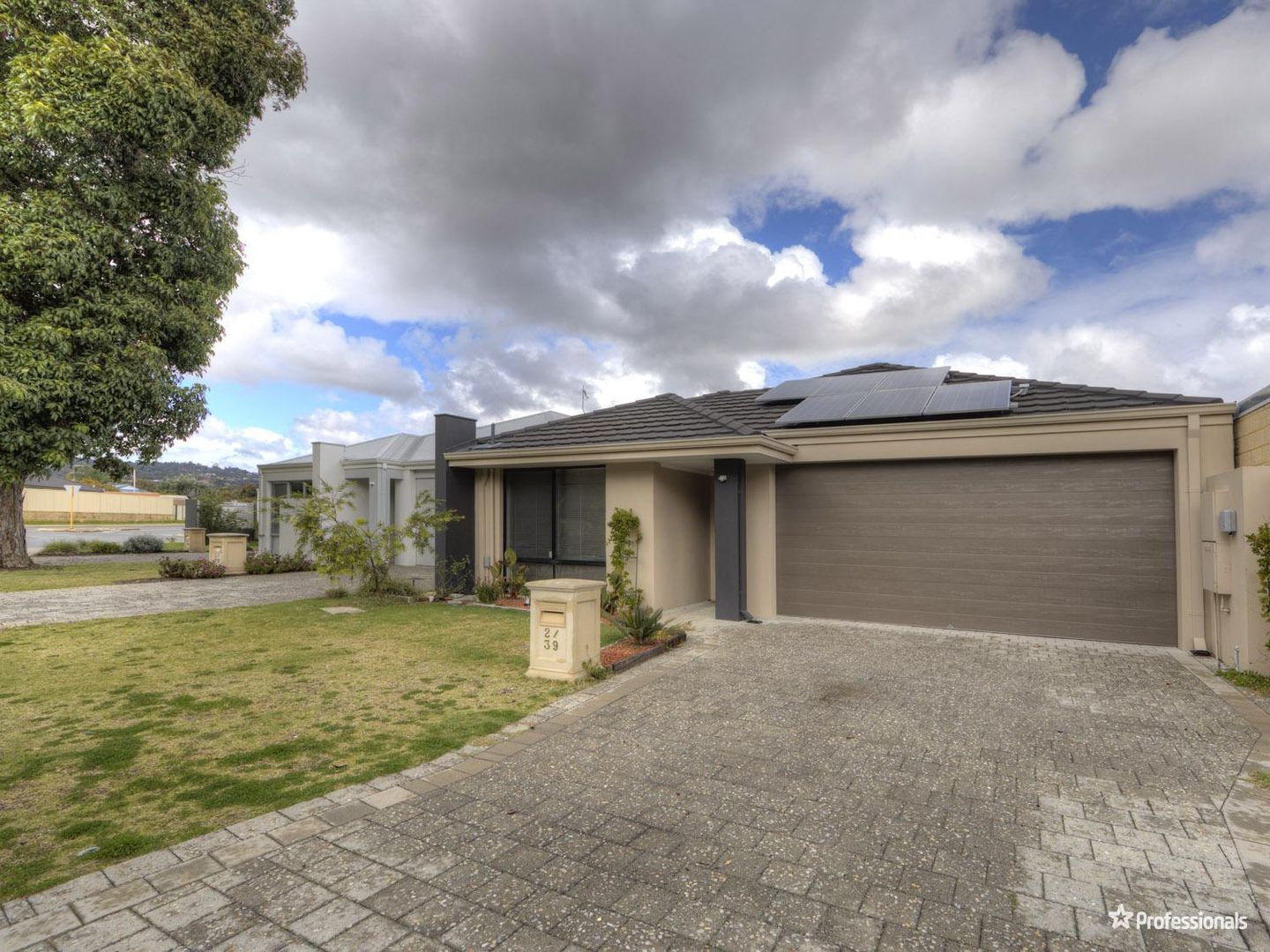 2/39 Maida Vale Road, Maida Vale WA 6057 Domain