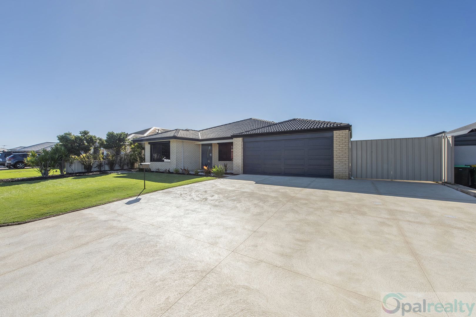 16 Gantheaume Parade, Secret Harbour WA 6173, Image 1