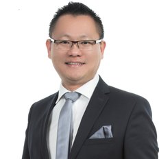Vincent Lim, Sales representative