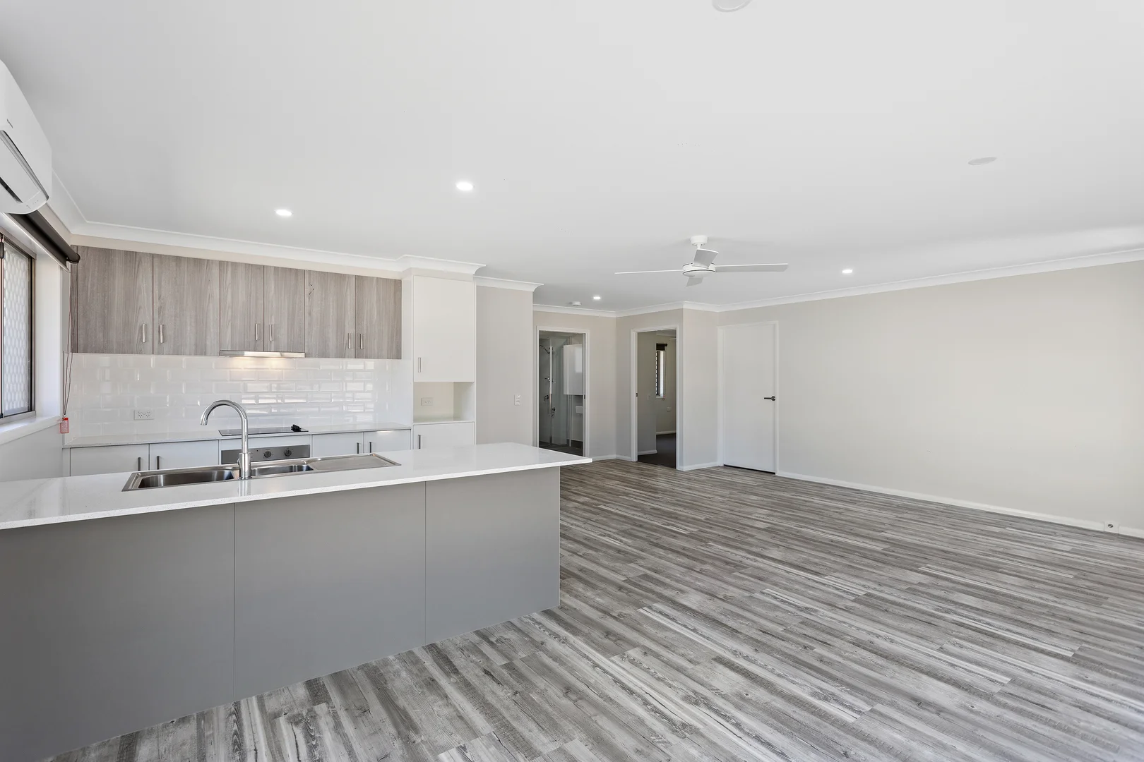 Additional image 4 of 9A Challenge Avenue, Kensington Grove QLD 4341