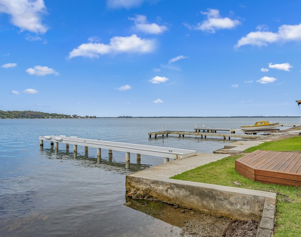 141 Fishing Point Road, Fishing Point NSW 2283