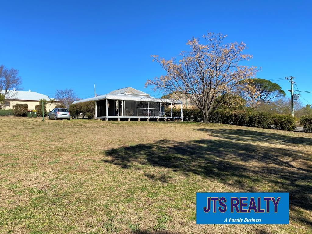 2 bedrooms House in 13 Bow Street MERRIWA NSW, 2329