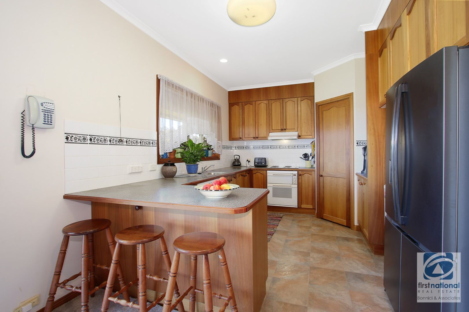 7 Cook Lane, Stanley VIC 3747, Image 2