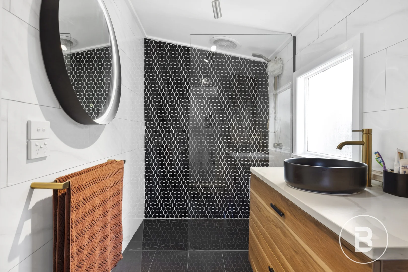 Additional image 8 of 811 Humffray Street South, Mount Pleasant VIC 3350