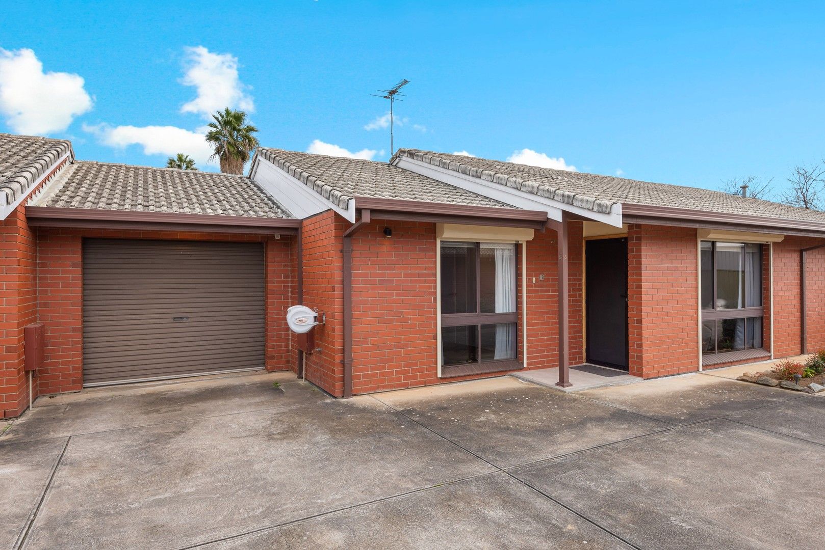 5/4 Wallala Avenue, Park Holme SA 5043, Image 2