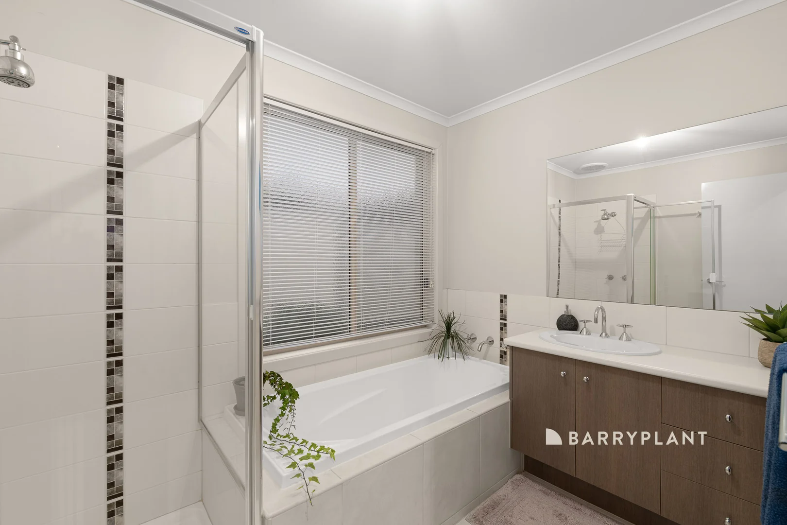 Additional image 16 of 22 Waterside Drive, Drouin VIC 3818