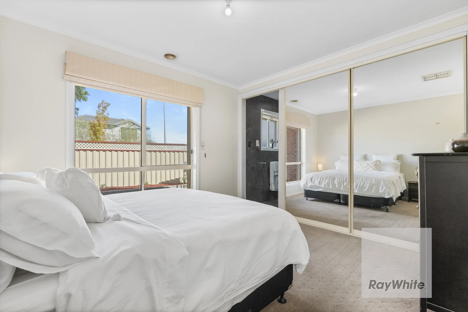 Additional image 5 of 2 Leichardt Crescent, Reservoir VIC 3073