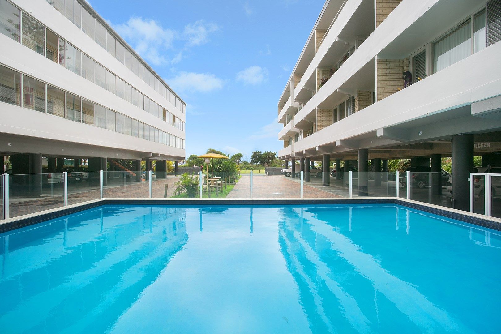 2 bedrooms Apartment / Unit / Flat in 10/136 Old Burleigh Road BROADBEACH QLD, 4218