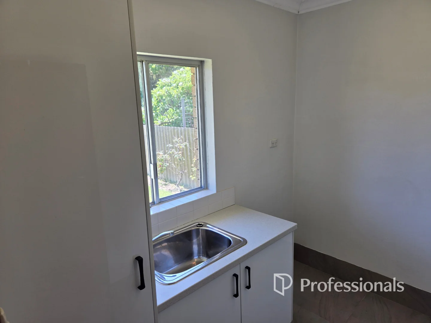 Additional image 13 of 174 Clarke Street East, Carey Park WA 6230