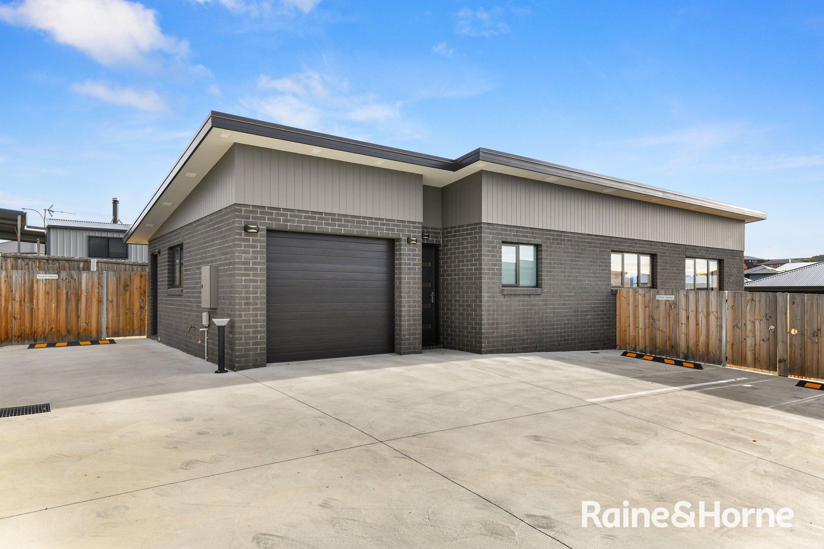 2/24 Heron Crescent, Midway Point TAS 7171, Image 0