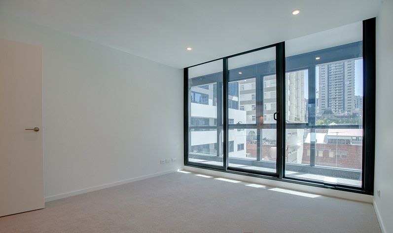 2 bedrooms Apartment / Unit / Flat in 706/8 Sutherland Street MELBOURNE VIC, 3000