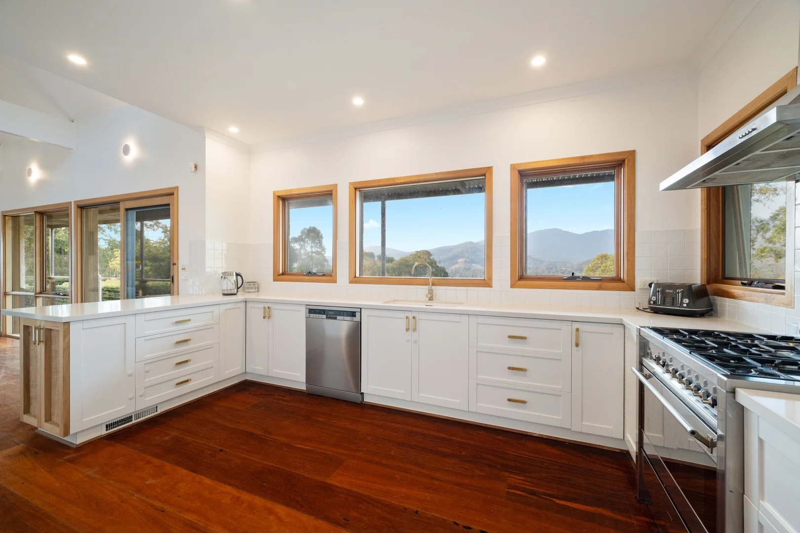 Additional image 7 of 215 Mount Buffalo Road, Porepunkah VIC 3740