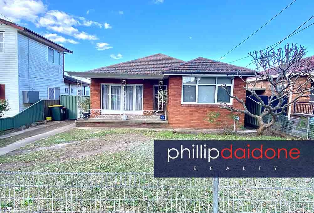 3 bedrooms House in 69 Fourth Ave BERALA NSW, 2141