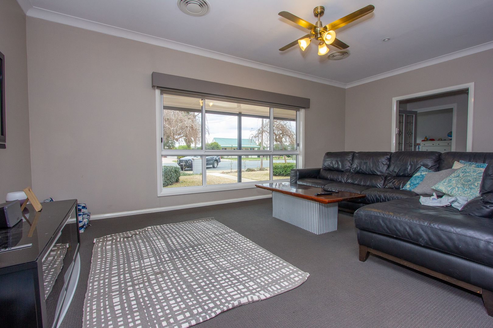 28 Hebden Street, Lockhart NSW 2656, Image 1