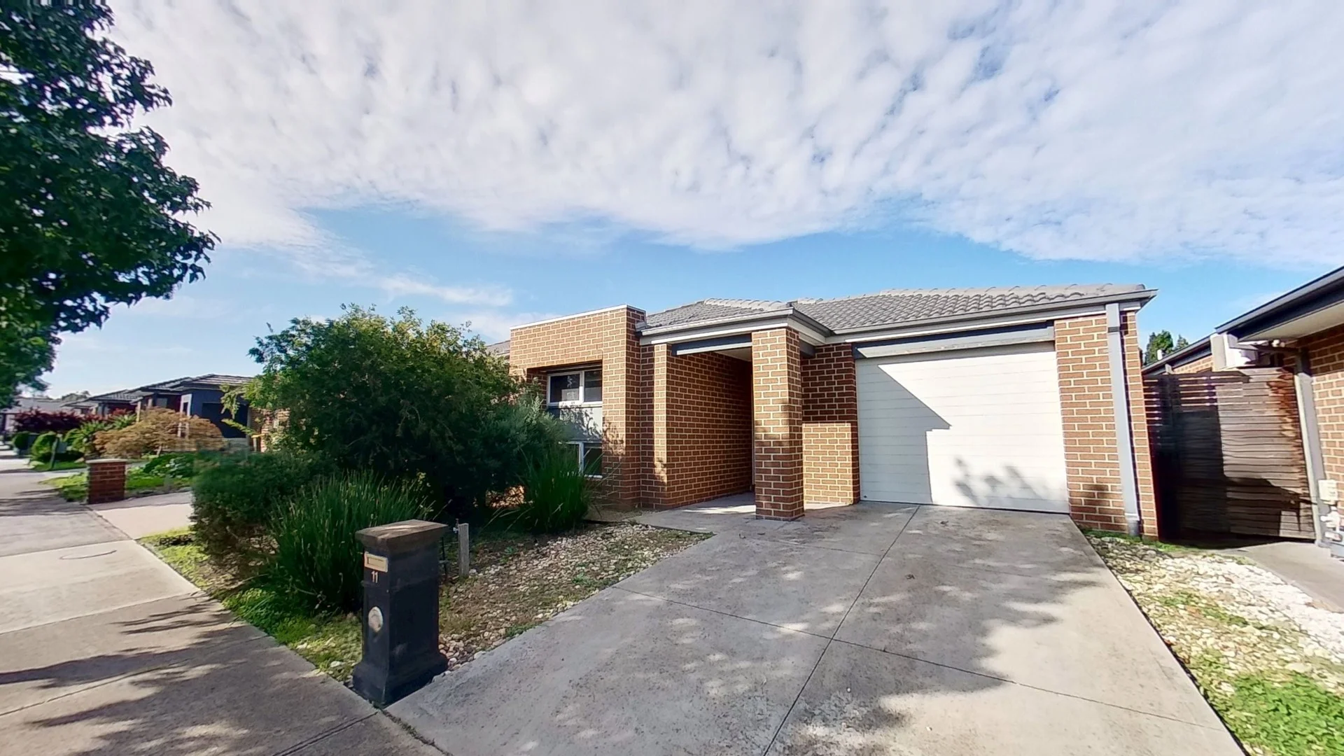 11 Rayfield Rd, Mernda VIC 3754
