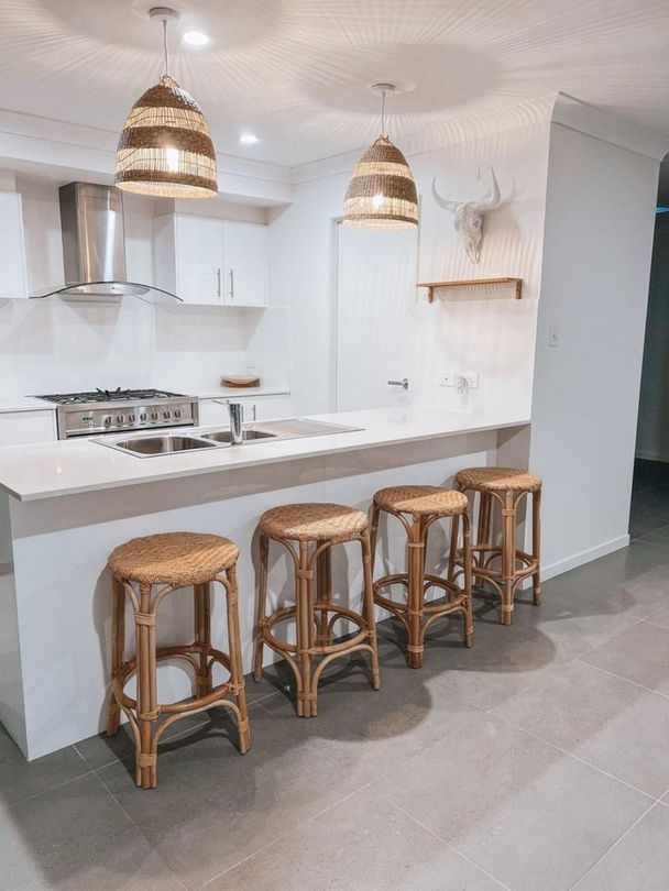 4 bedrooms House in 43 Kookaburra Circuit MAUDSLAND QLD, 4210