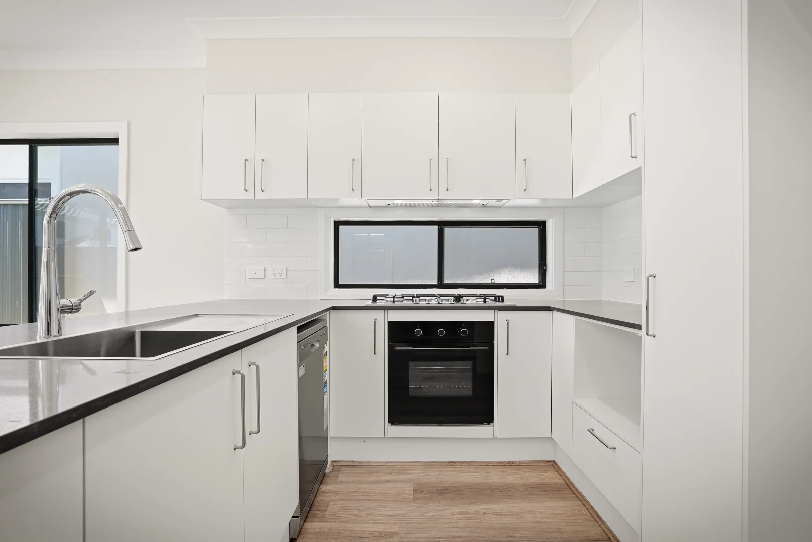 Additional image 2 of 11 Yamuna Parade, Box Hill NSW 2765