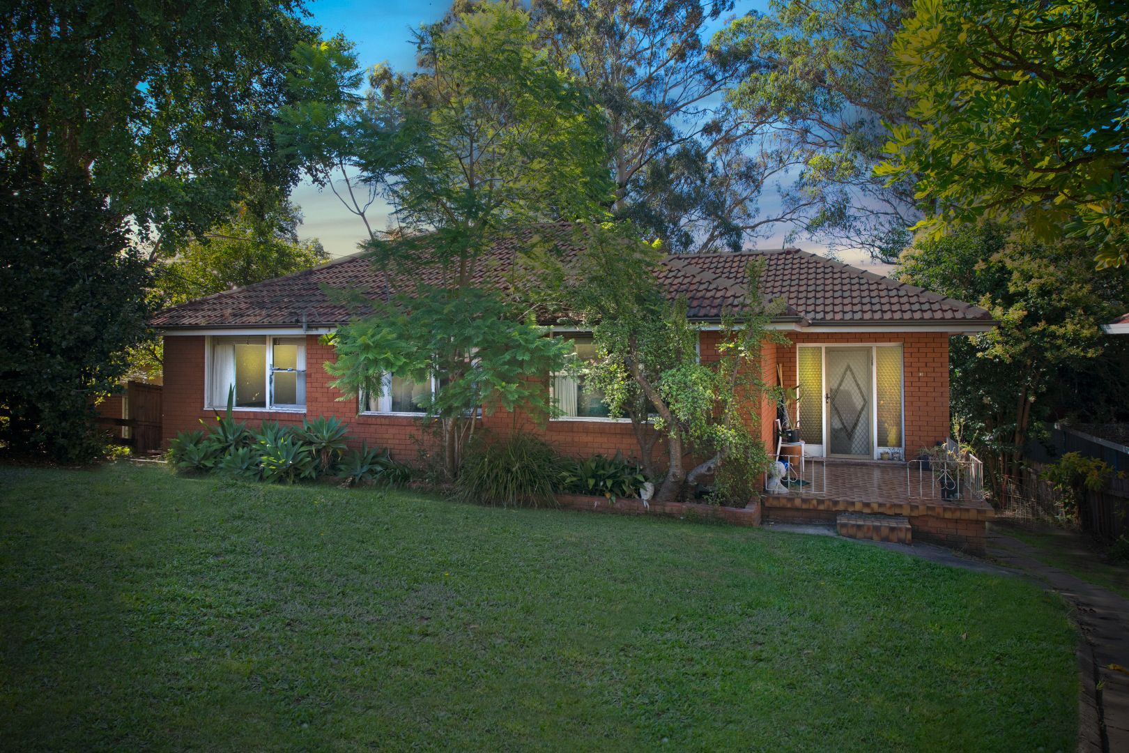3 Kinley Place, Baulkham Hills Property History & Address Research