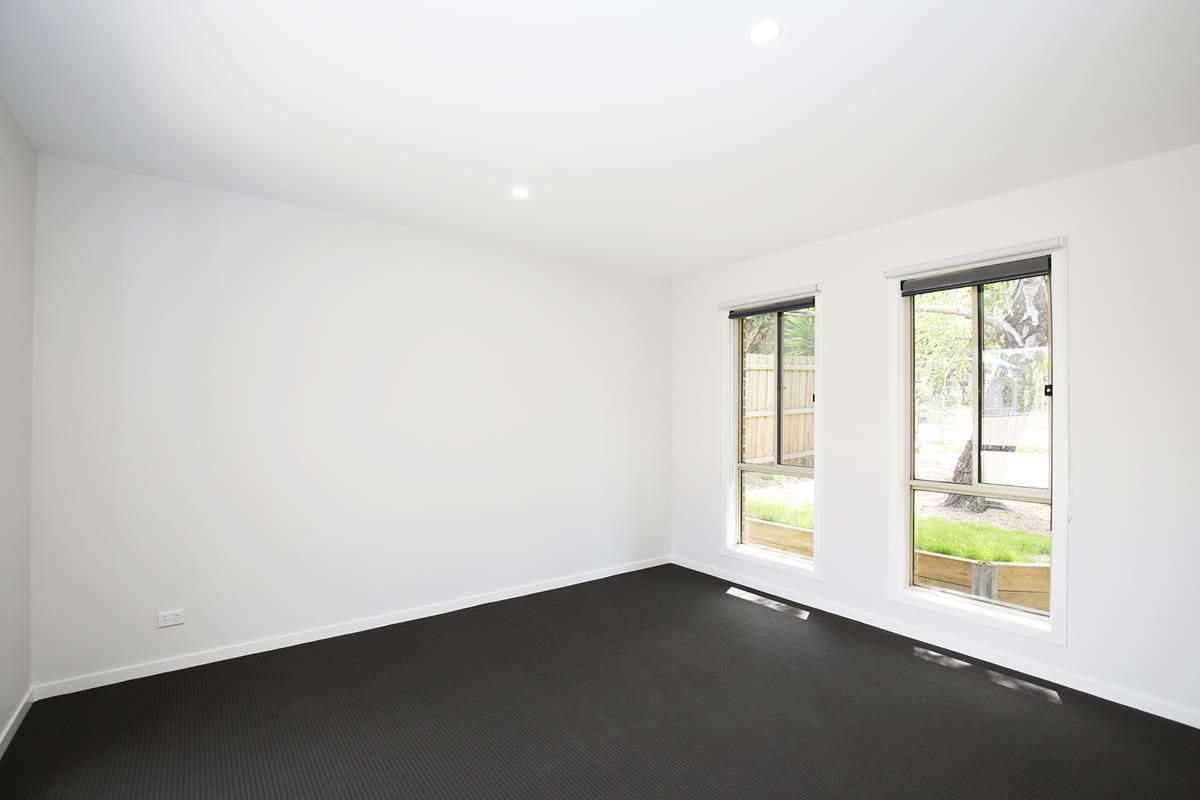 1/64 Eastfield Road, Croydon South VIC 3136 Townhouse For Rent Domain