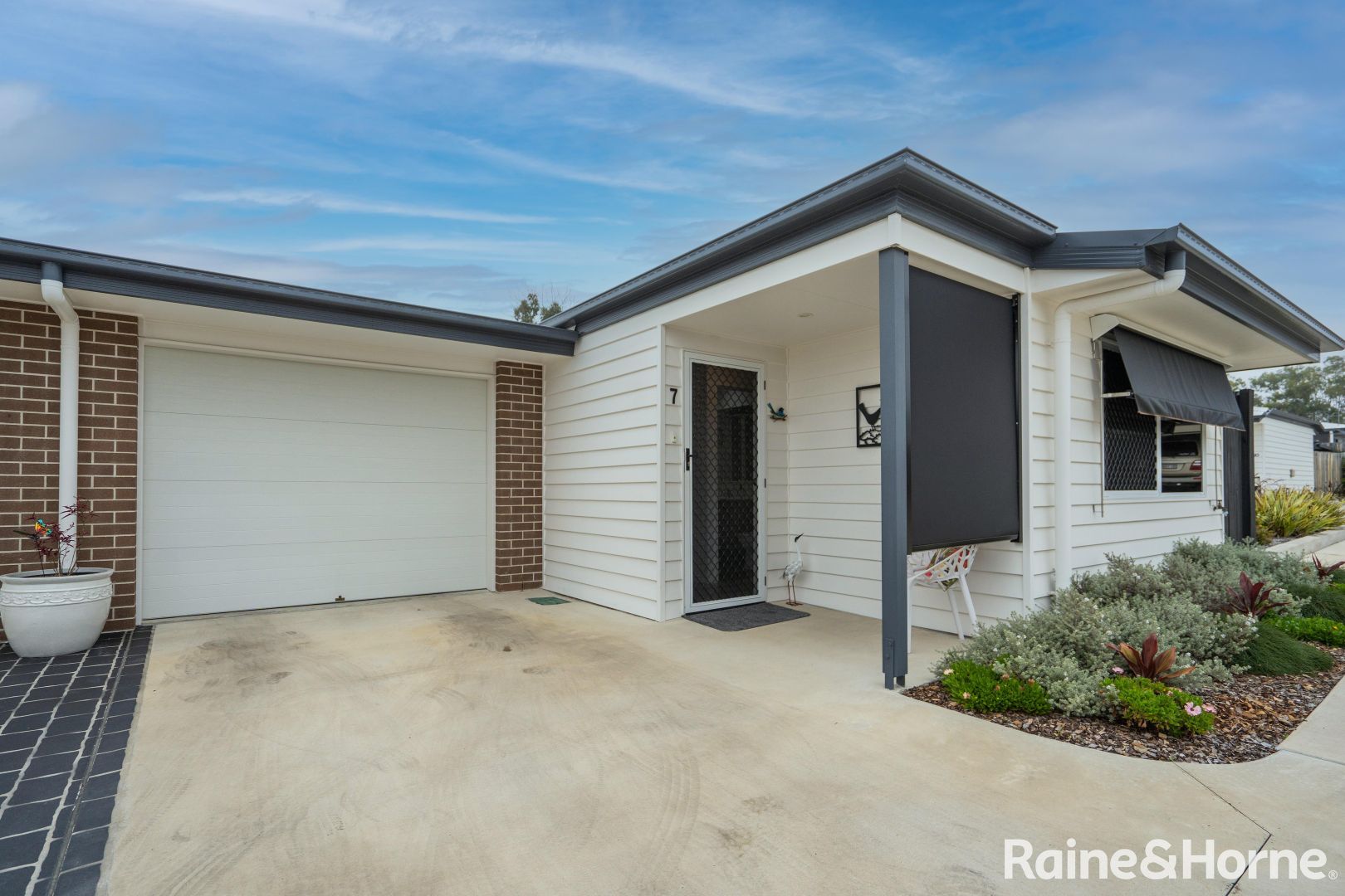 7/235 Torquay Terrace, Torquay QLD 4655, Image 1