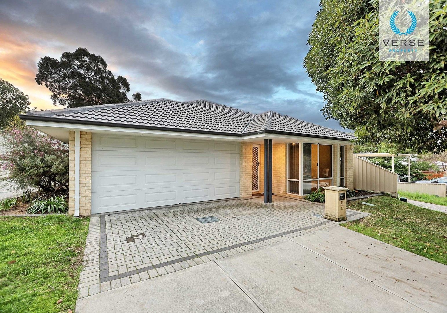 5 bedrooms House in 17A Sleight Street ST JAMES WA, 6102