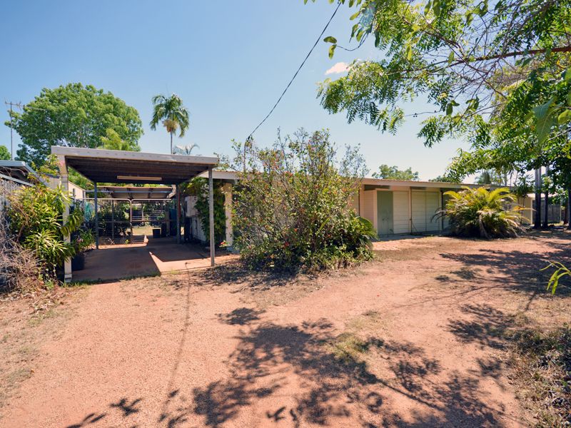 5 Yileen Court, Rocky Point Property History & Address Research Domain