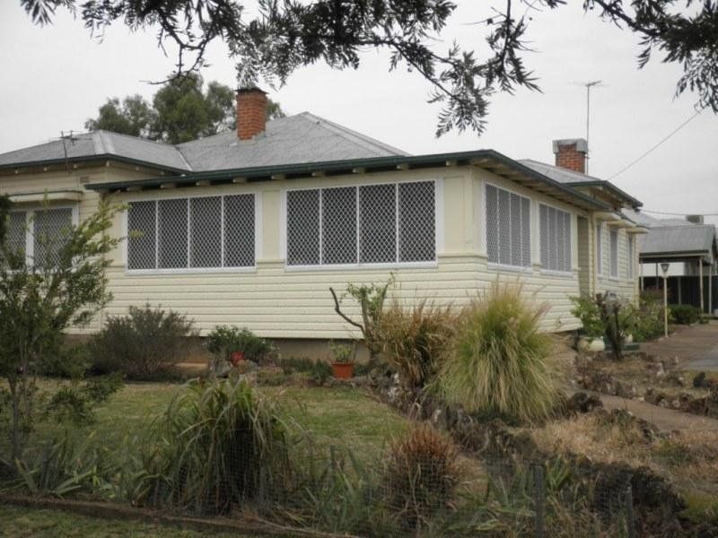 Unit 1/393 Conadilly St, Gunnedah NSW 2380, Image 0