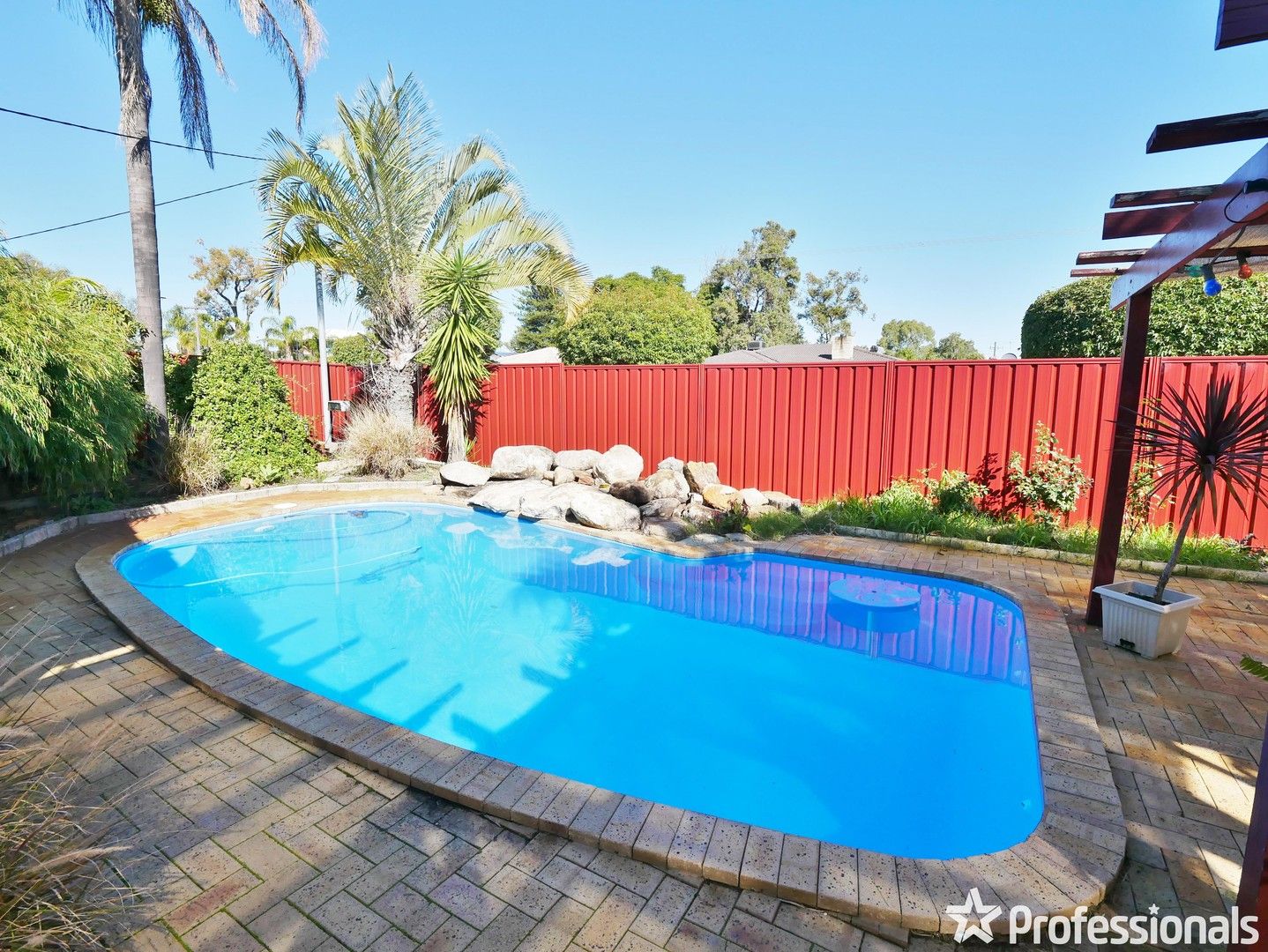 10 Otterden Street, Gosnells WA 6110, Image 0