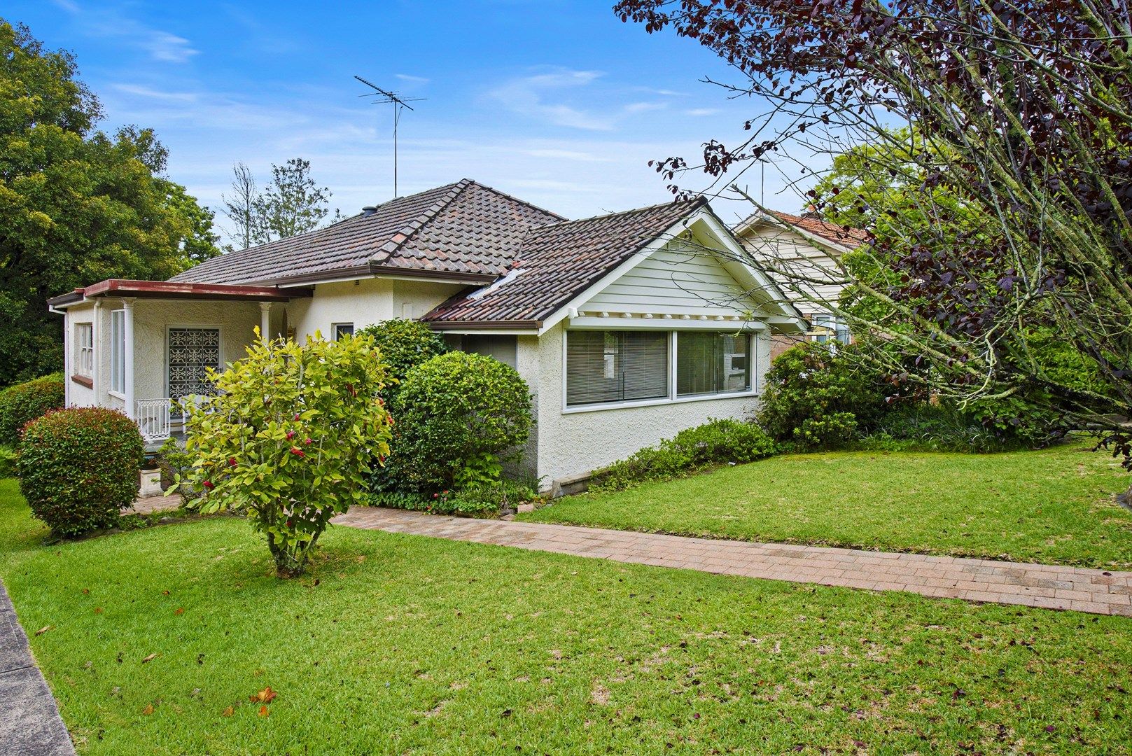 27 Wentworth Avenue, Waitara NSW 2077, Image 0