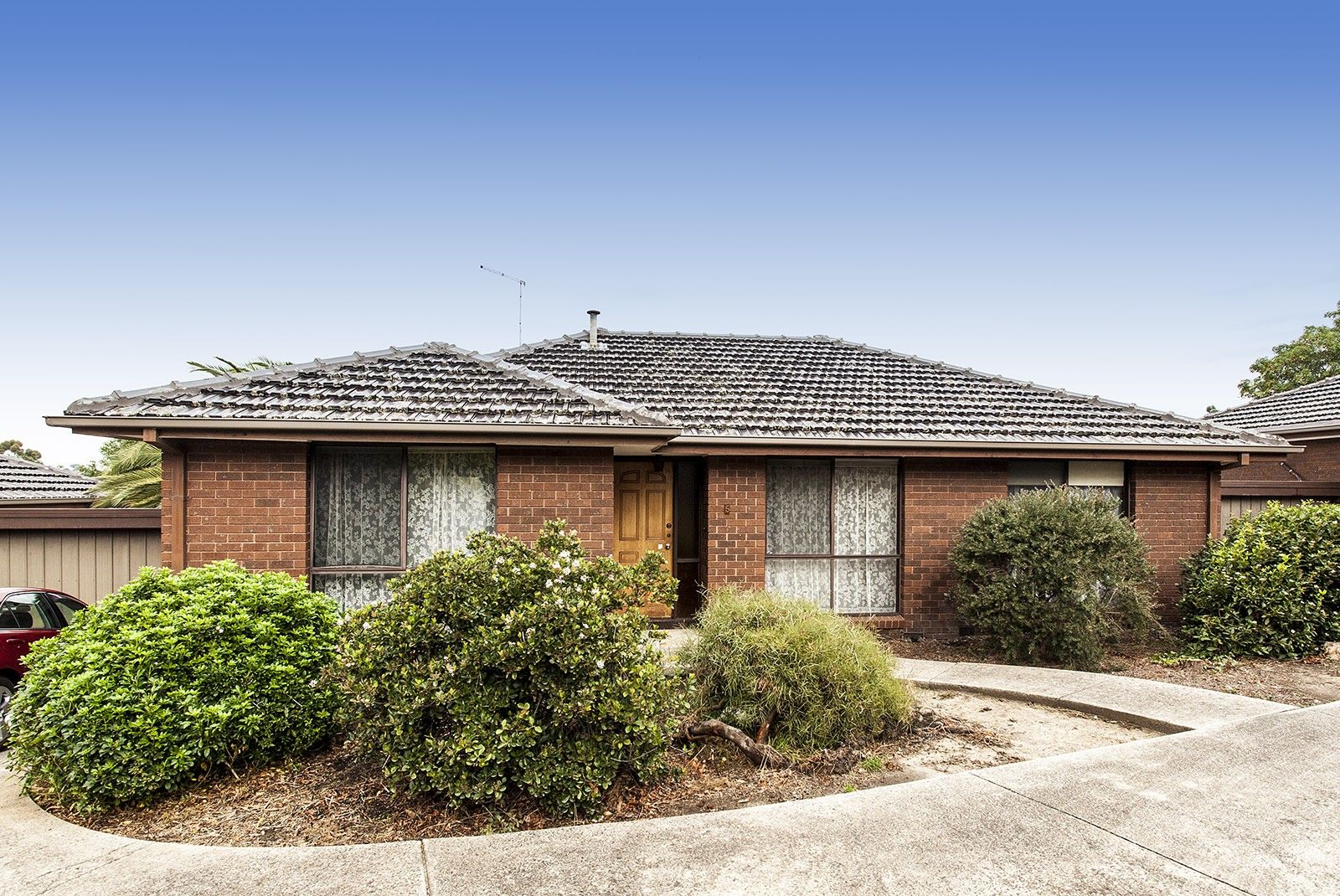 3 bedrooms Apartment / Unit / Flat in 6/17 Moresby Avenue BULLEEN VIC, 3105