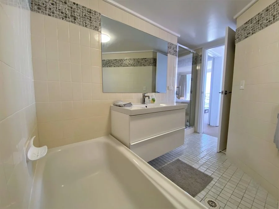 Additional image 17 of 8/249 Bayview Street, Runaway Bay QLD 4216