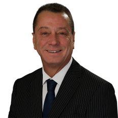 Andre Manzoni, Sales representative