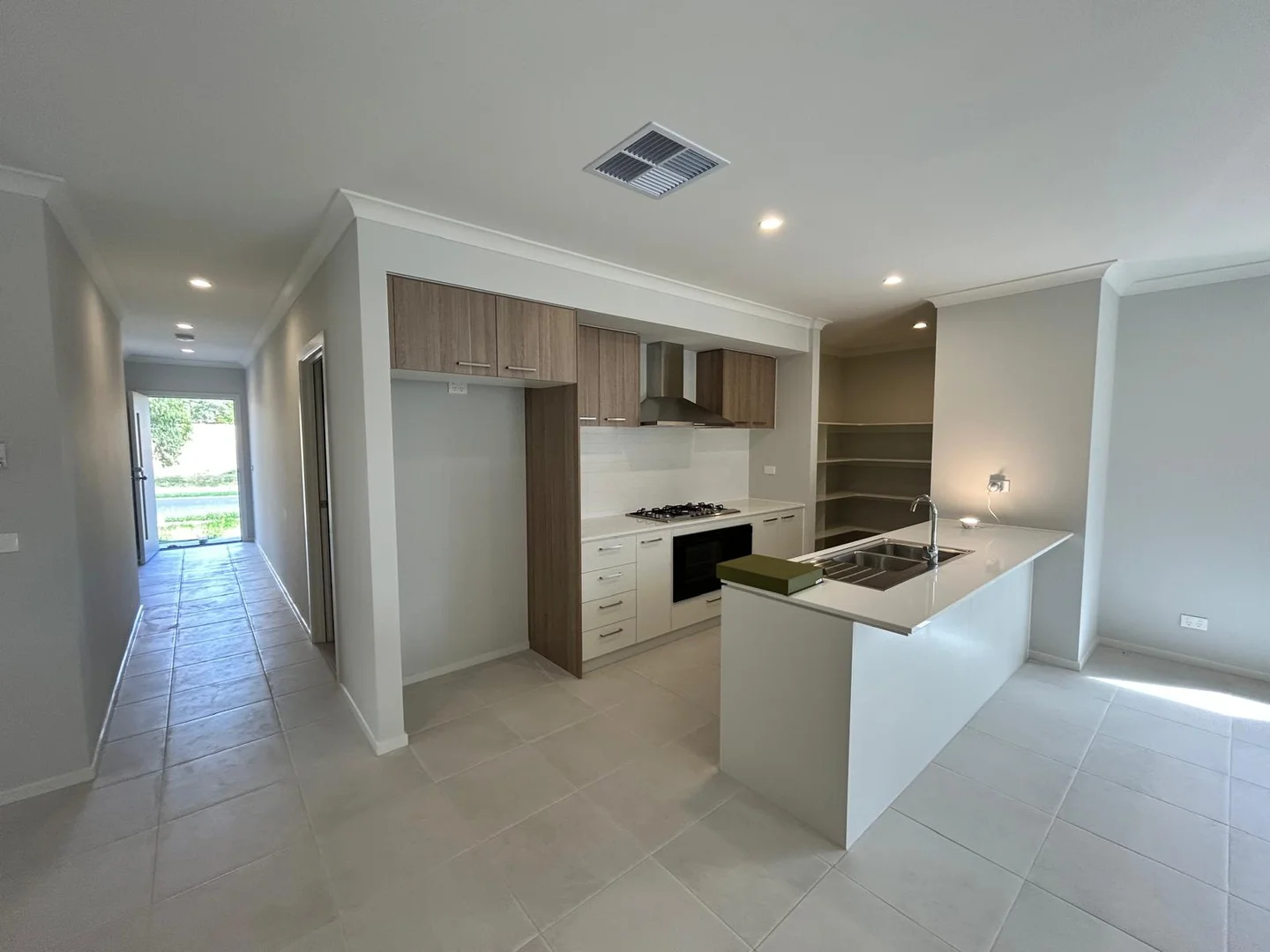 Additional image 2 of 43 PHILIP PARADE, Churchill VIC 3842