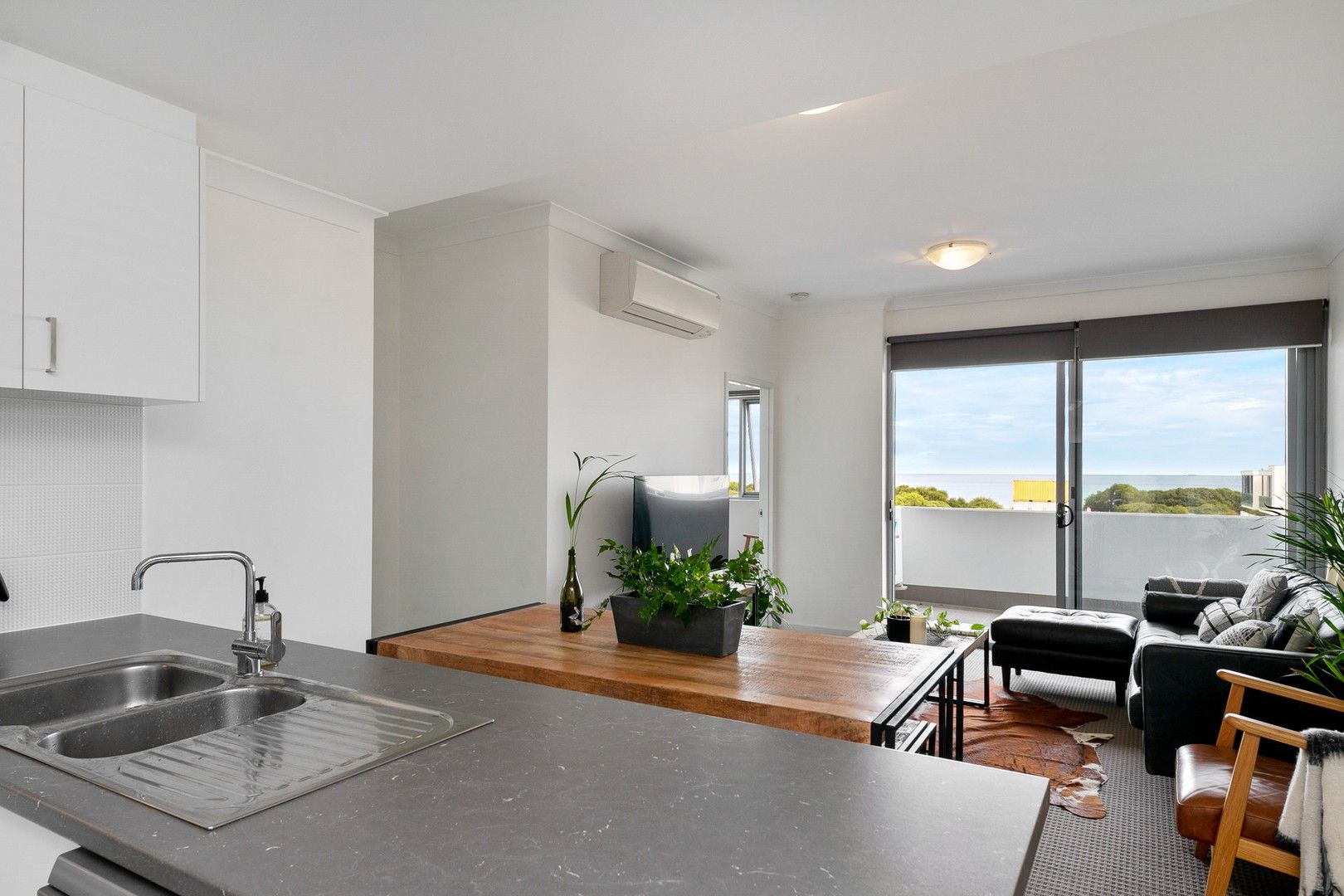 47/25 O'Connor Close, North Coogee WA 6163, Image 0