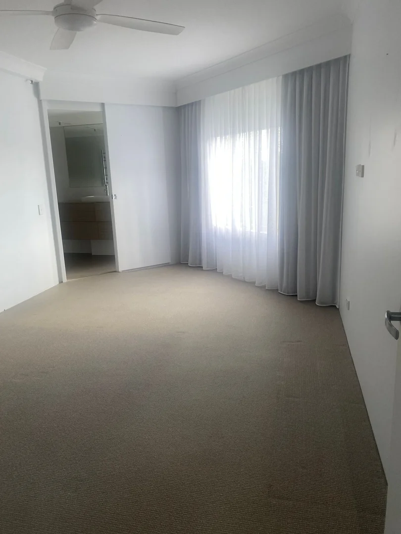 Additional image 5 of 41/1 Serisier Ave, Main Beach QLD 4217