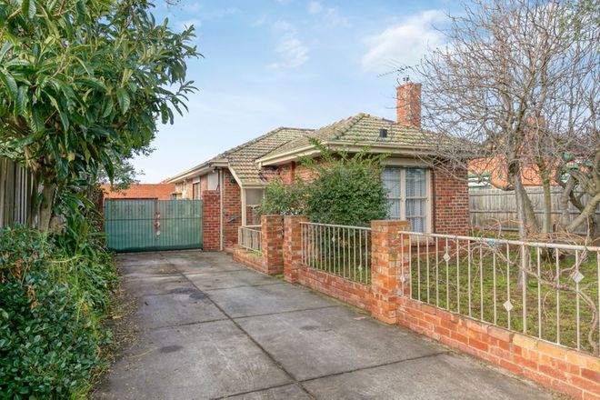 Picture of 26 Whitelaw Street, RESERVOIR VIC 3073