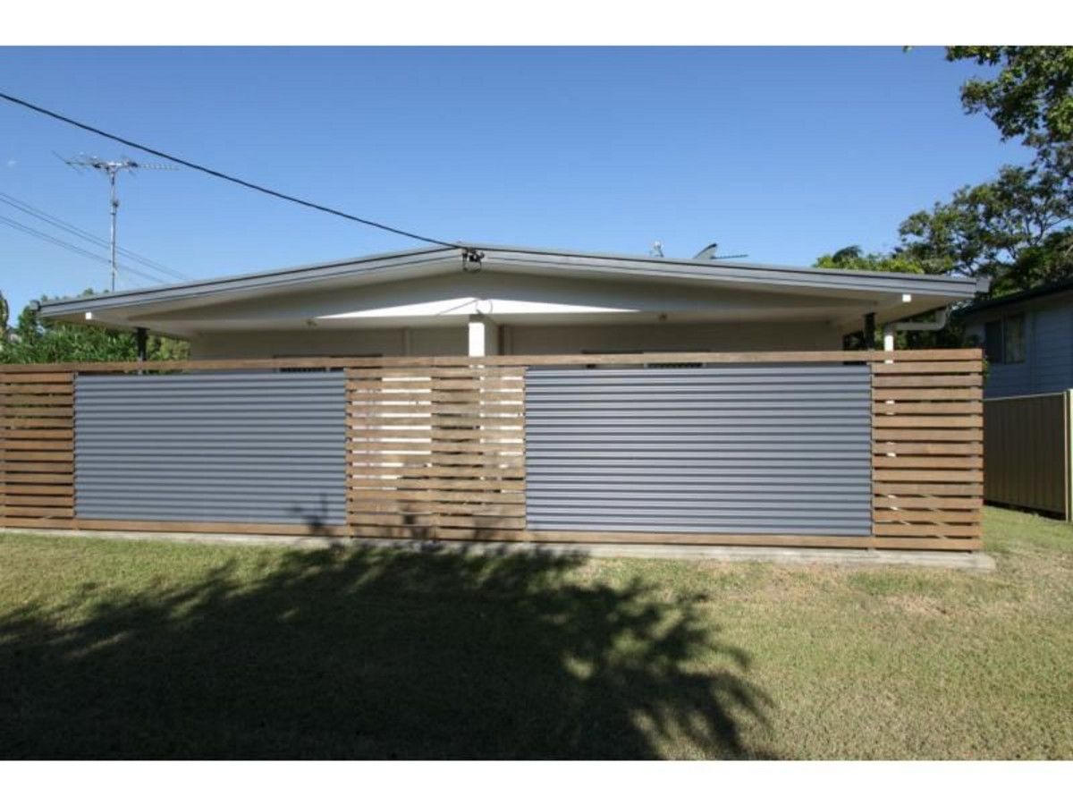 2 bedrooms Apartment / Unit / Flat in Unit 1/330 Marsh Avenue FRENCHVILLE QLD, 4701