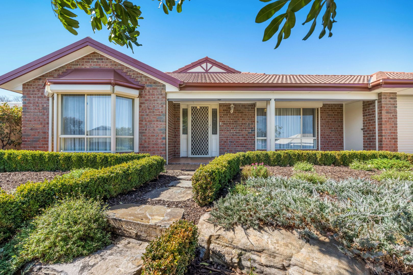 11 Horizon Avenue, Seaford Rise SA 5169, Image 2