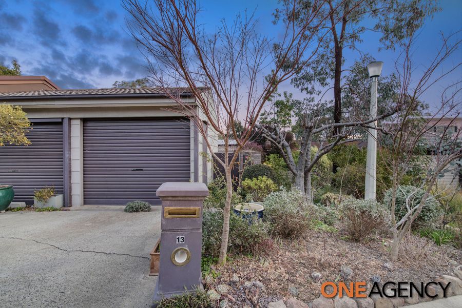 13 Jewell Close, Phillip ACT 2606, Image 1