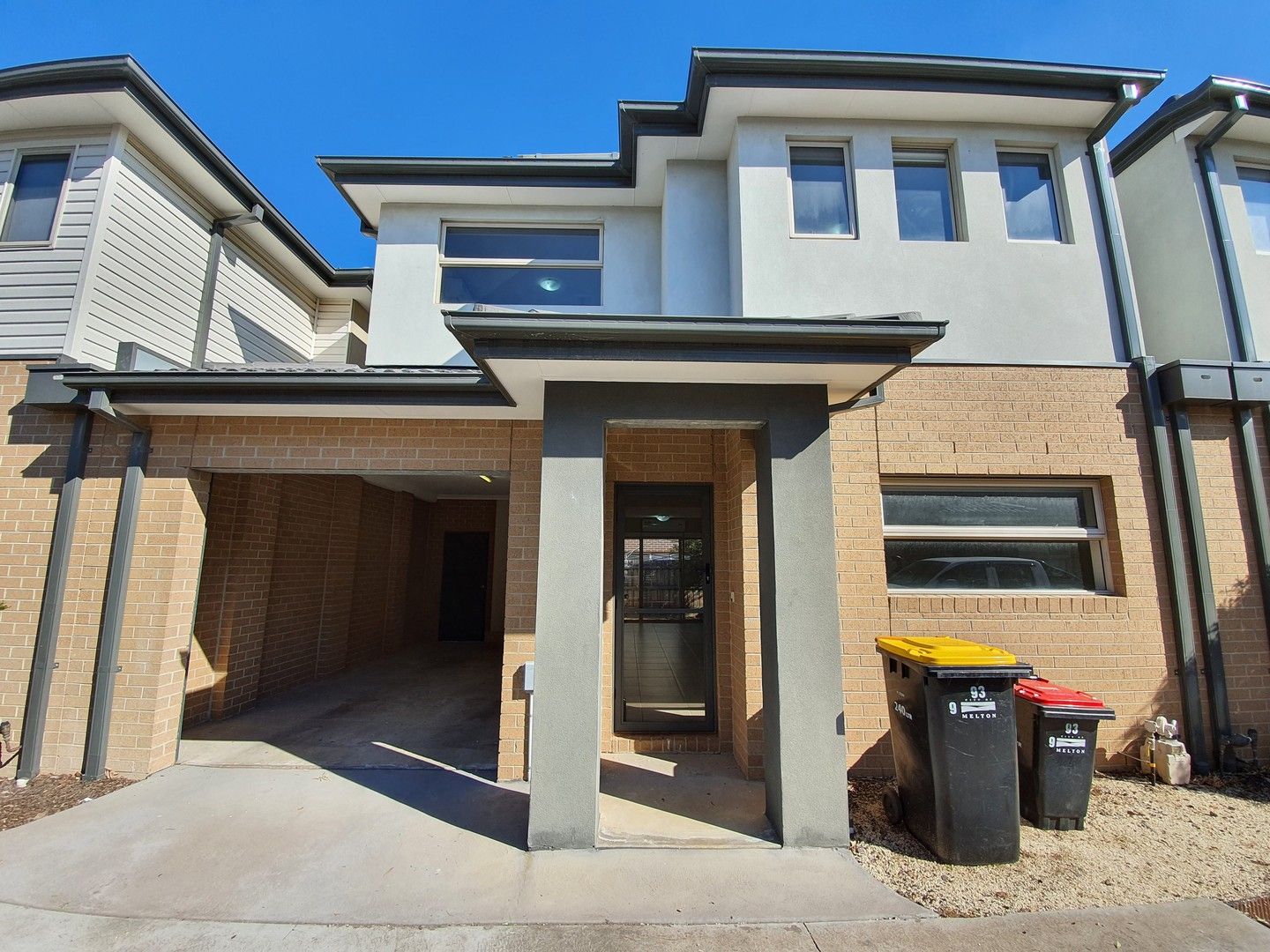 2 bedrooms Townhouse in 9/93 Arbour Boulevard BURNSIDE HEIGHTS VIC, 3023